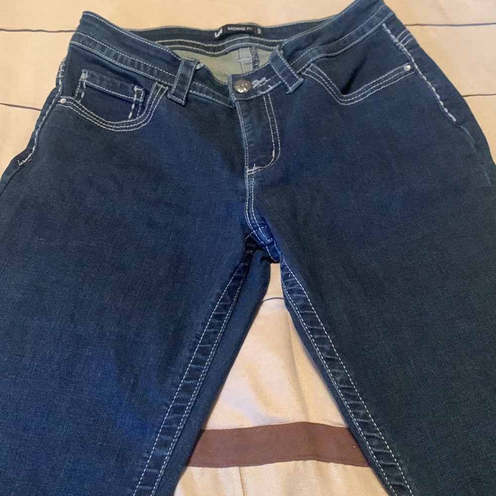 Lee Midrise fit jeans size 6 short